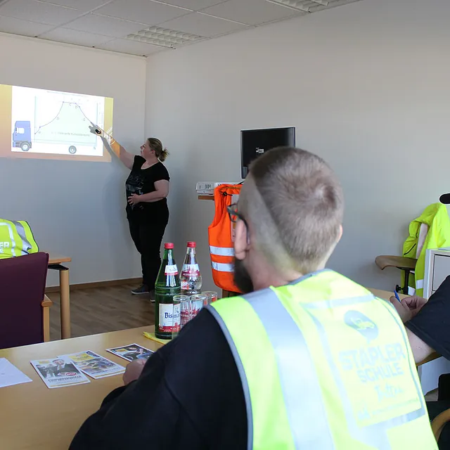 Logistikschule Trittau - Ausbilding und Fortbildung